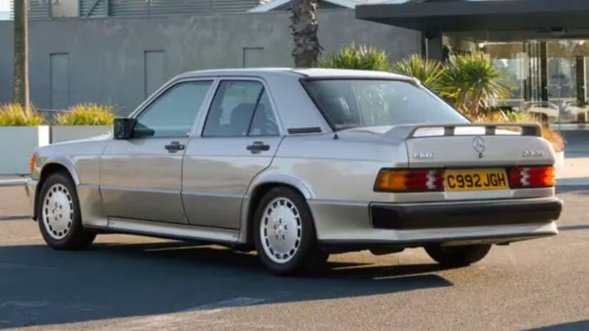 RM Sotheby's leiloará o Mercedes-Benz 190 E 2.3-16 que pertenceu a Ayrton Senna, tricampeão mundial de Fórmula 1 /Reprodução/RM Sotheby's