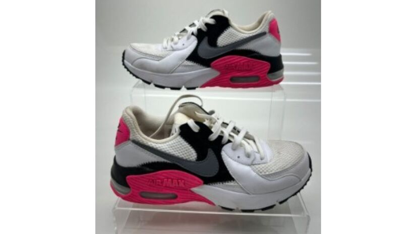 Tênis Nike Original Air Max Excee Branco/Cinza N° 34  R$ 190.