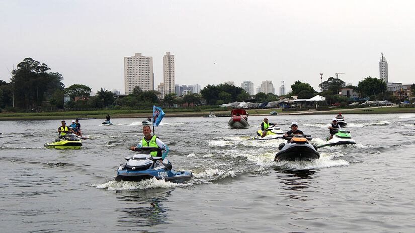Seis pontos da represa irão receber atividades, incluindo passeios náuticos e encontro de jetskis. Fotos: Divulgação. 