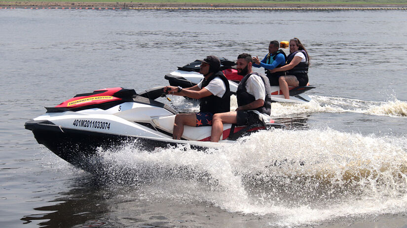Seis pontos da represa irão receber atividades, incluindo passeios náuticos e encontro de jetskis. Fotos: Divulgação. 