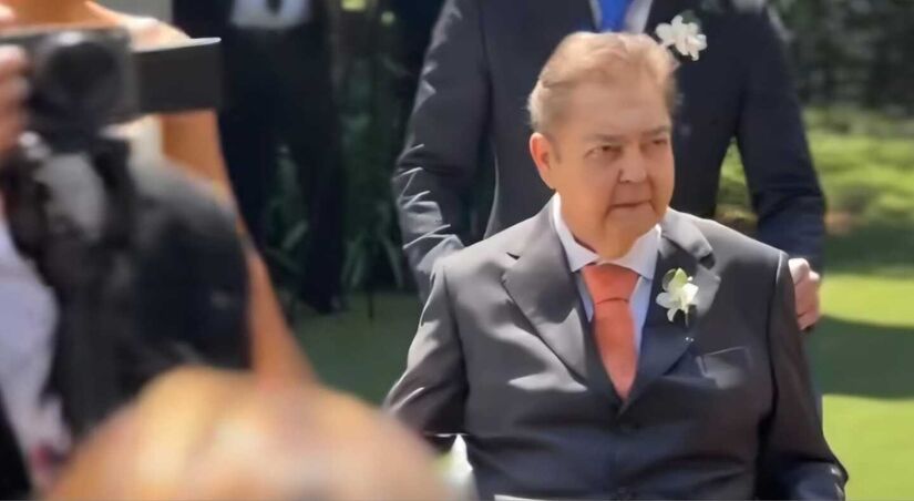 Fausto Silva recebeu alta no dia 28 de agosto após um longo período de internação no Hospital Israelita Albert Einstein. 