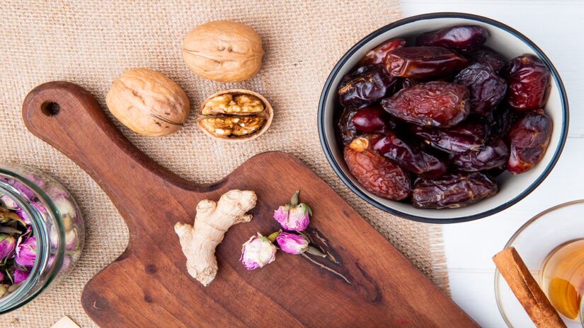 Ricas em potássio, magnésio, selênio, zinco e fibras, também contêm proteínas e oligoelementos importantes, como cobre, flúor e manganês