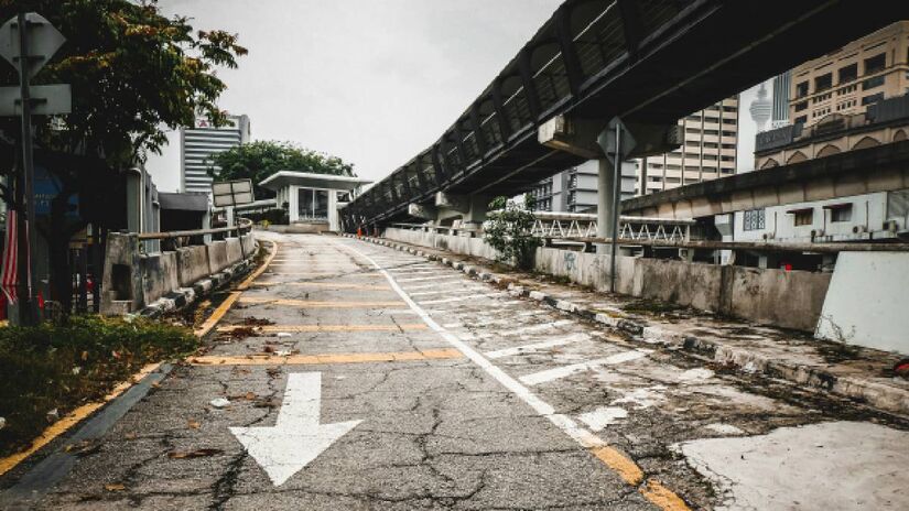 Sem água ou uma economia que garanta a sobrevivência das famílias, cidades são evacuadas | Kévin JINER | Unsplash

