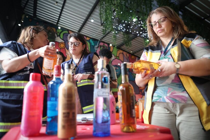 Onze estabelecimentos na capital paulista e um em Embu das Artes, na Grande São Paul,o foram fiscalizados nesta quinta.
Foto: Pablo Jacob/Governo de São Paulo