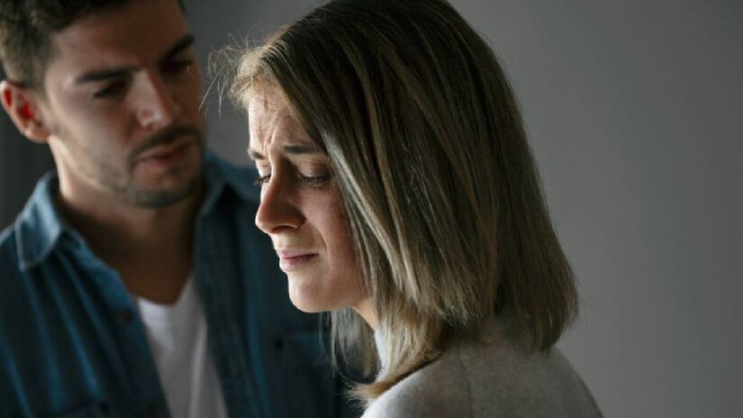 Para alguns, flertar com outras pessoas pode ser considerado uma traição | Freepik