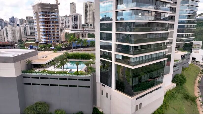 A proximidade com Belo Horizonte e a busca por qualidade de vida impulsionaram o crescimento da cidade