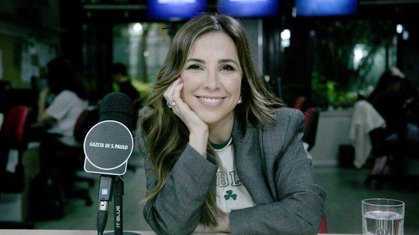 Ela ensina há mais de 20 anos, e iniciou seu canal no YouTube em 2012/Thiago Neme/Gazeta de S.Paulo