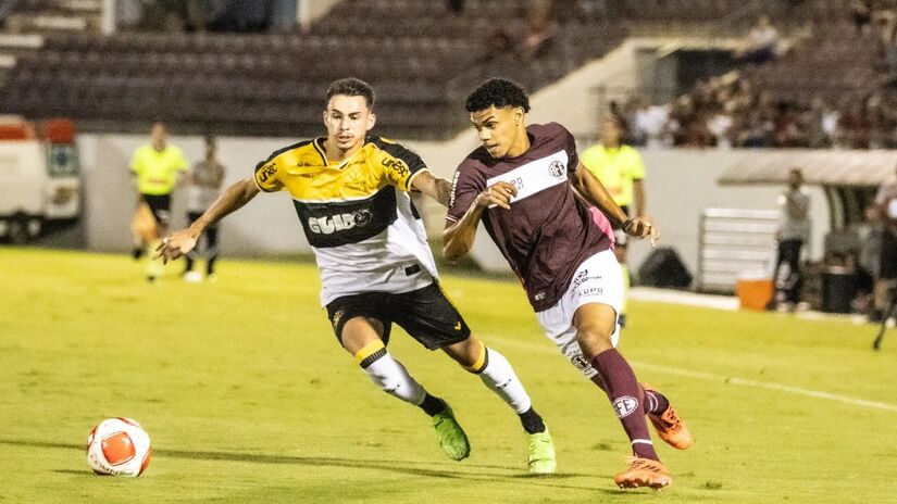 Ferroviária e Criciúma se enfrentam, nesta sexta-feira, no Brasileirão Série B.

/Foto: Luis Miguel Ferreira/Ferroviária SAF