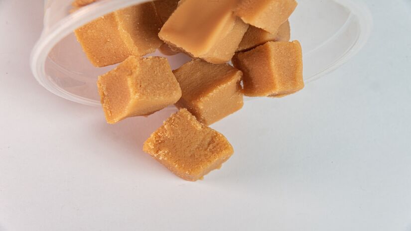 Com dez títulos nacionais de melhor doce de leite do Brasil, o produto de Viçosa se torna símbolo da identidade mineira e ganha ainda mais relevância cultural e econômica (Foto: Freepik)