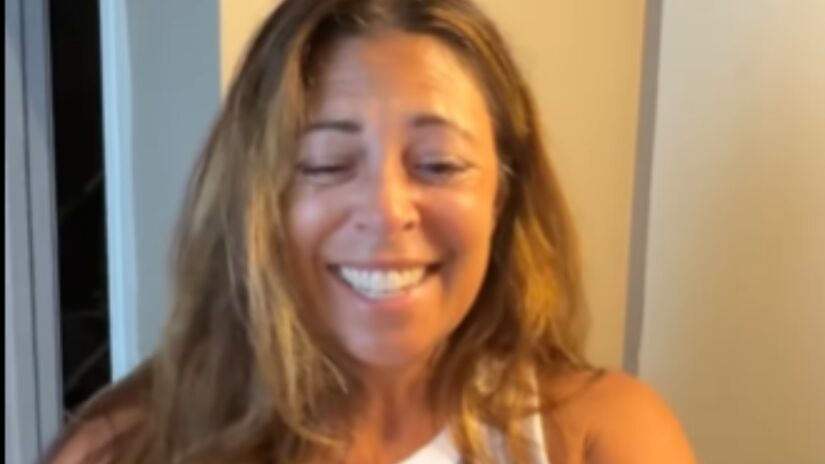 Dana não conseguiu conter as lágrimas. Imagem: Reprodução Instagram