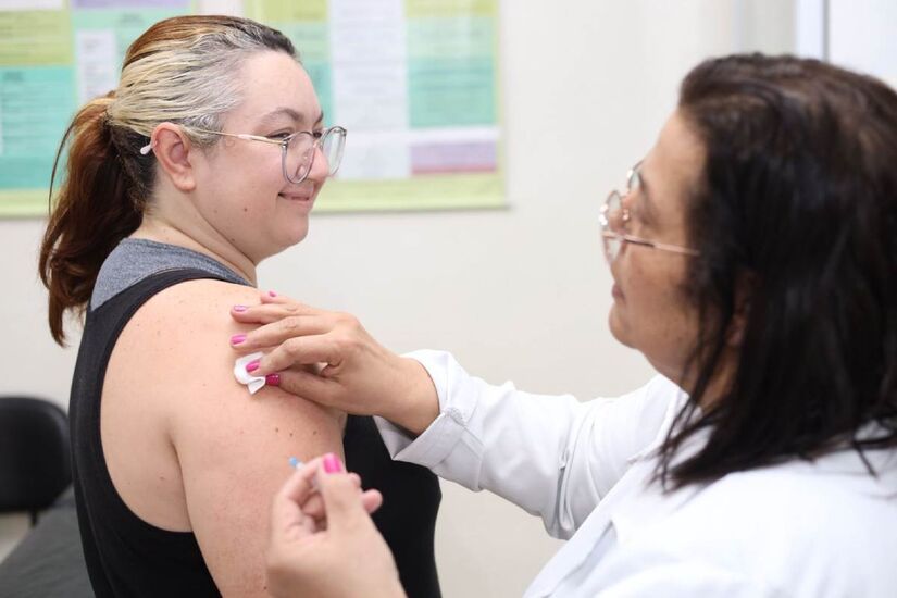 São Paulo aplicou 29.456 doses de vacinas neste sábado (18/10) durante o Dia D de Vacinação / Divulgação/SMS