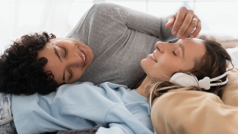 No entanto, o descanso vai muito além de dormir. Ele está ligado à capacidade de desconectar-se do ritmo acelerado, reduzir o estresse e permitir que o organismo recupere o equilíbrio.