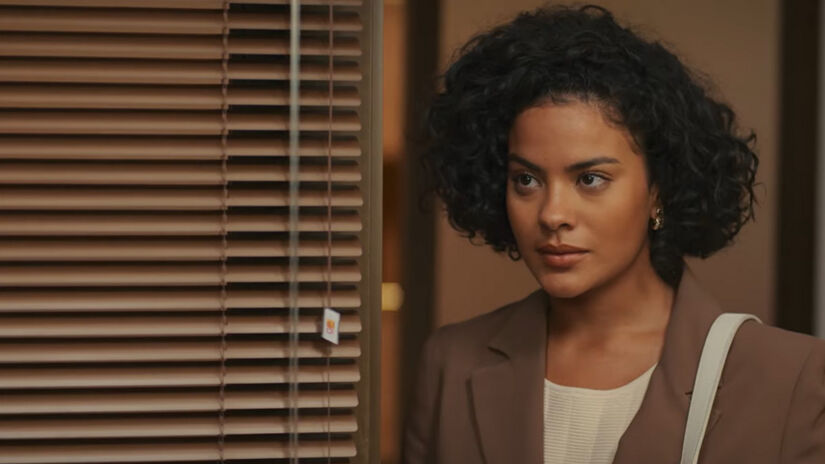Já nessa versão de 'Vale Tudo', a autora Manuela Dias listou cinco suspeitos de cometer o crime: Marco Aurélio, Fátima, César, Heleninha e Celina.
