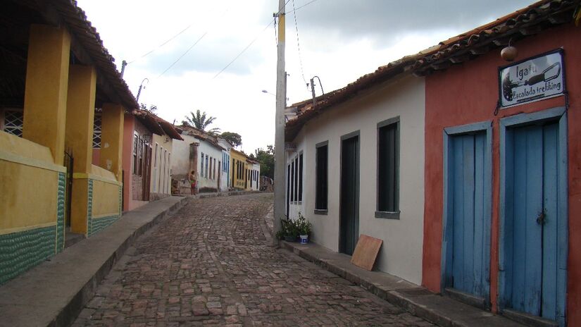 Igatu possui cerca de 480 habitantes segundo cronista local. Imagem: Domínio público