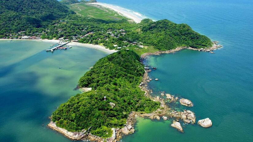 Na Ilha do Mel, no litoral paranaense, não entra carros/Denis Ferreira Netto/Sedest-PR
