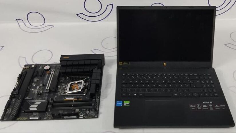 Entre os lotes existem oportunidades como a de alguns notebooks em bom estado | Divulgação/Hisa Leilões