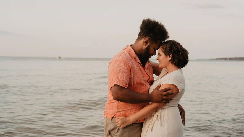 Segundo a pesquisa, 74% dos homens se interessam por mulheres autoconfiantes e decididas | Reprodução/Pexels