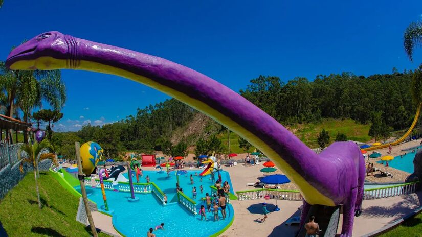 Quem quiser visitar apenas o parque aquático terá entrada gratuita para crianças de até 11 anos, desde que acompanhadas por um adulto pagante.
Fotos: Divulgação/Vale Encantado