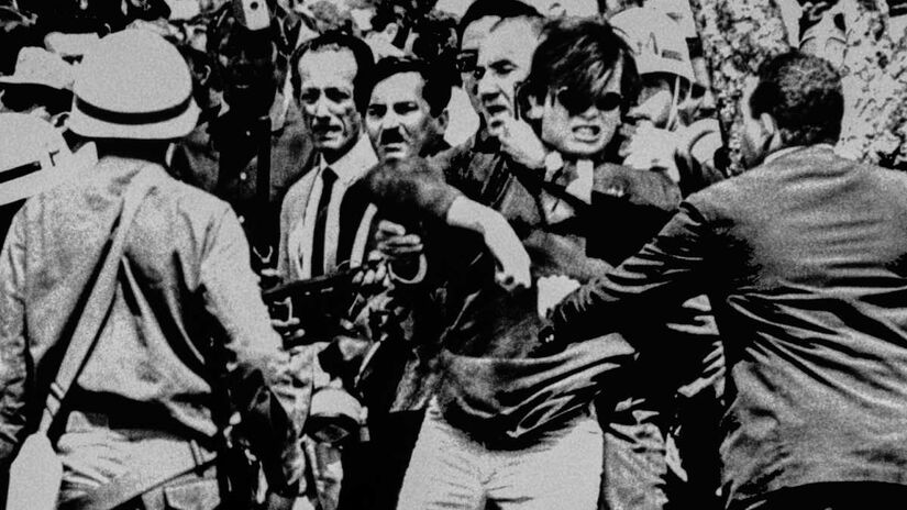 Trajetória de Honestino Guimarães, líder estudantil desaparecido durante a ditadura militar, acaba de ganhar duas grandes homenagens.