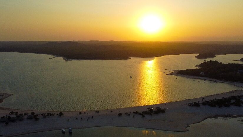 Entre os principais atrativos estão a Ilha do Amor, a Floresta Encantada e os pontos de observação do Encontro das Águas entre os rios Tapajós e Amazonas.
Foto: Augusto Miranda/Ag. Pará
