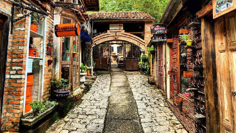 Local realmente parece de outra época. Imagem: @ovelhaodemolicoes