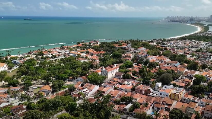 Olinda se destaca por reunir história, beleza natural e uma cultura intensa de maneira singular, conquistando todos que a visitam - (Reprodução/YouTube)