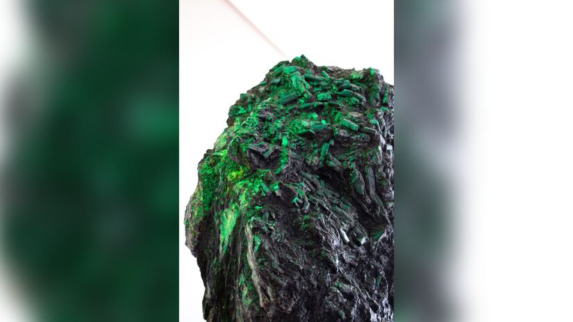 Entre 45% e 50% da massa total, cerca de 110 a 120 kg, correspondem a cristais em estado natural/Divulgação