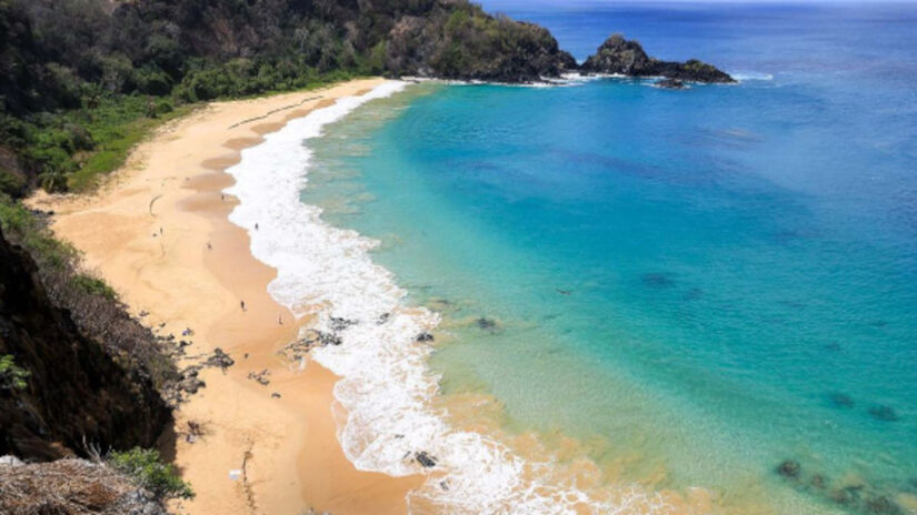 Cenários paradisíacos do Brasil vão deixar de existir com o aumento do nível do mar. Vinicius Lazarotto/Wikimedia Commons