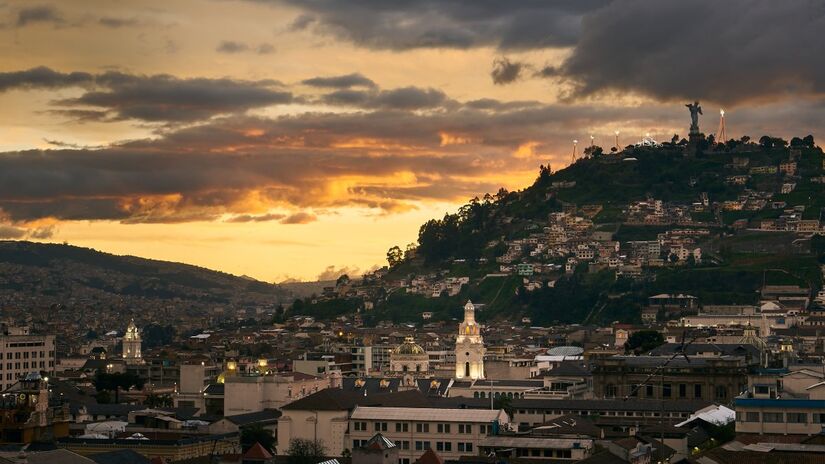 Em 1978, Quito tornou-se a primeira cidade do planeta a receber o título de Patrimônio Mundial pela UNESCO. Fotos: Reprodução/Wikimedia Commons