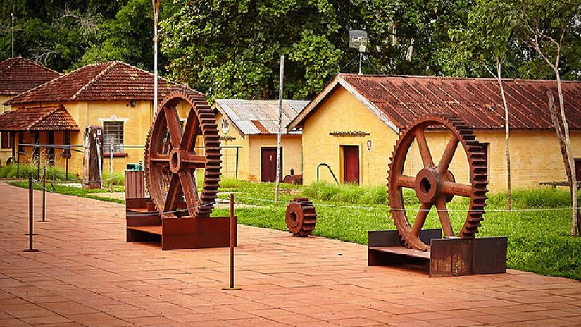 A cidade conta com o Instituto Engenho Central, Museu da Cana, instalado em um antigo engenho de cana-de-açúcar do início do século 20 - (Divulgação/Governo de SP)