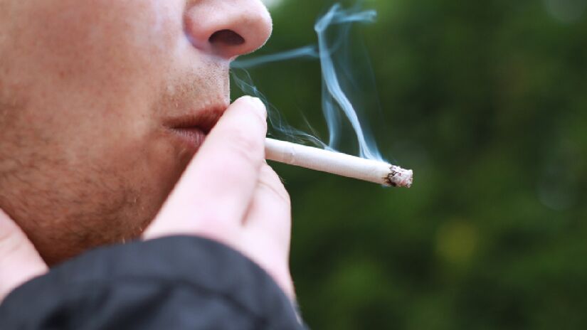 Fumar prejudica os rins. Imagem: PxHere