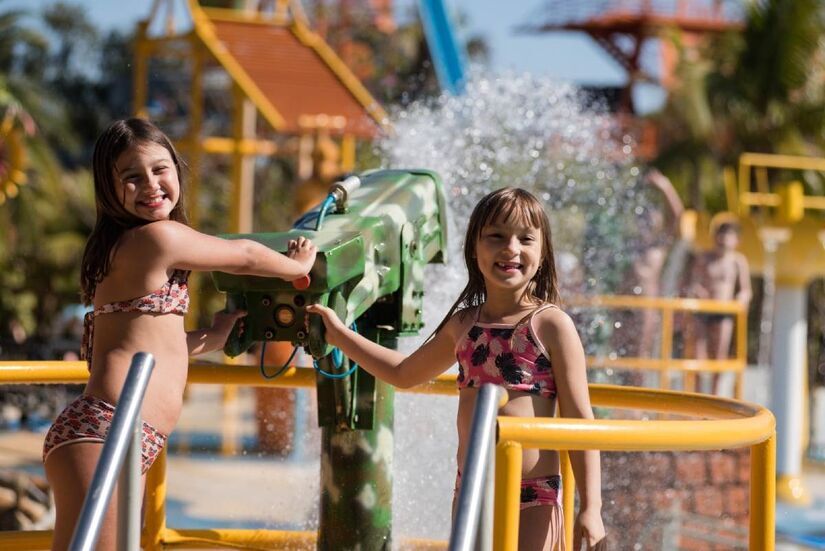 Thermas dos Laranjais também se prepara para a chegada do Radical Play Park, seu primeiro parque de diversões 'seco'. Fotos: Divulgação