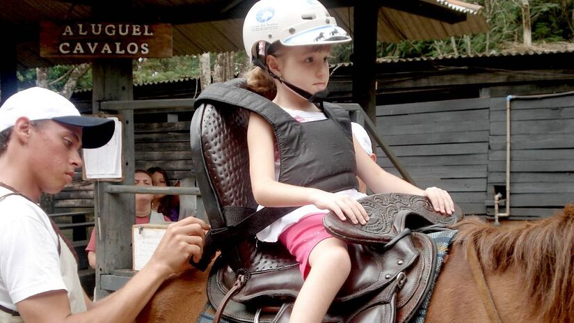 Atividades com animais estão entre as principais para crianças | Divulgação