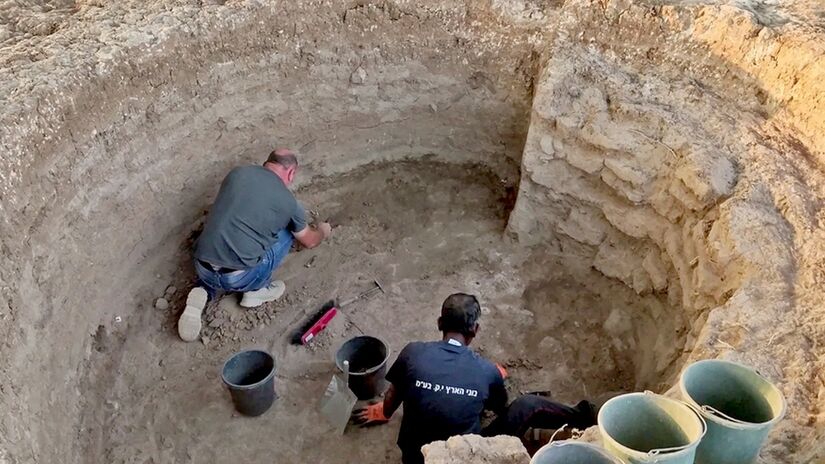 Arqueólogos identificaram os itens ao sul de Israel, a 75 km de Tel Aviv | Divulgação/Israel Antiquities Authority