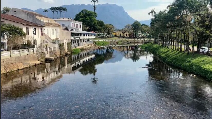 O cenário pitoresco, aliado ao charme colonial e à comida típica, faz do município um dos destinos mais encantadores do Sul do país 