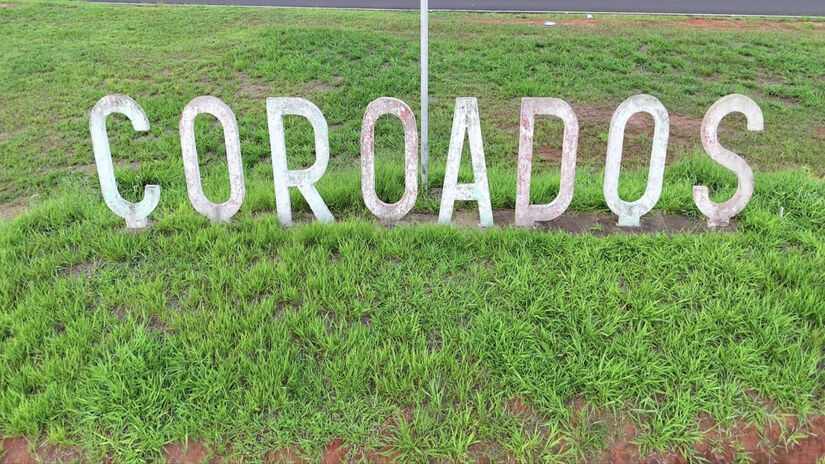 A cidade possui pouco mais de 5.000 habitantes, segundo o último levantamento do IBGE em 2022 - reprodução/YouTube:cantos do interior