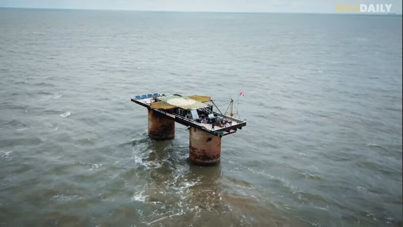 O país autoproclamado já teve a tentativa de invasão de piratas - Reprodução/YouTube