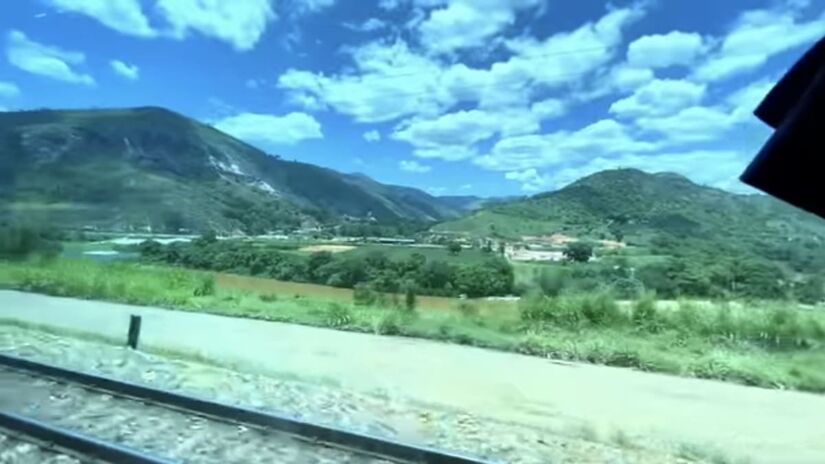 O trajeto passa por lugares deslumbrantes - reprodução/YouTube