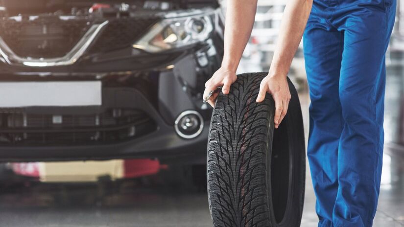 A vida útil estimada de um pneu remoldado é entre 30% a 50% menor que a de pneus novos, mas existem ressalvas