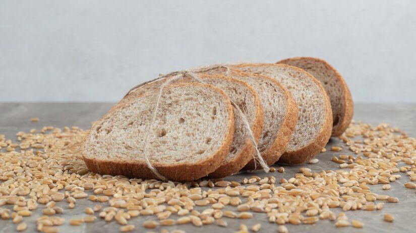 Grãos integrais, usados em pães e massas, por exemplo, também são apontados pela pesquisa (Fotos: Freepik)
