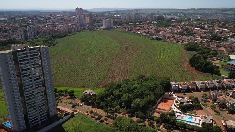 PIB per capita acima de R$ 55 mil refor&ccedil;a o peso econ&ocirc;mico da cidade no interior paulista | Reprodu&ccedil;&atilde;o YouTube | Canal Drone Futuro 