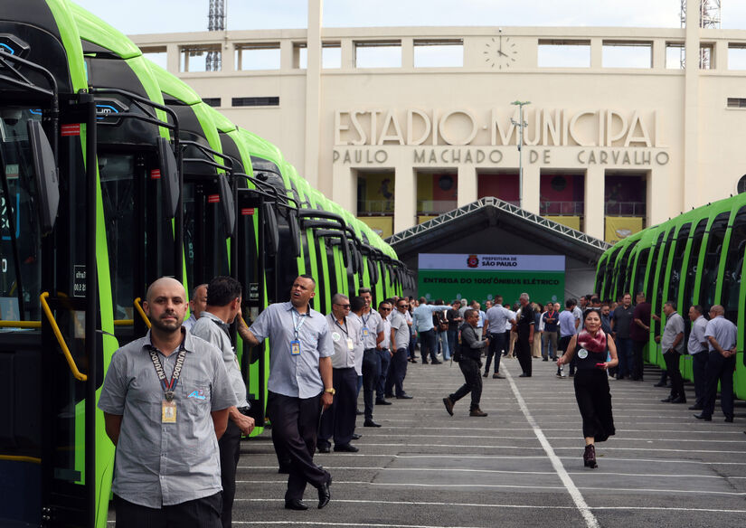 Entrega do milésimo ônibus elétrico foi um marco histórico para a mobilidade sustentável na capital paulista | JFDiorio/SECOM