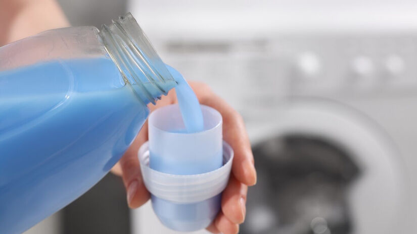 Amaciante pode ser utilizado fora da máquina. Imagem: Banco de Imagens