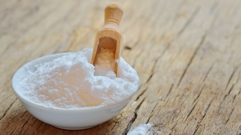 Bicarbonato de sódio é mais barato que produtos químicos mais agressivos. Imagem: aqua.mech/Flickr 