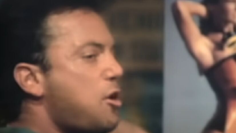 5. Uptown Girl - Billy Joel (1983);
