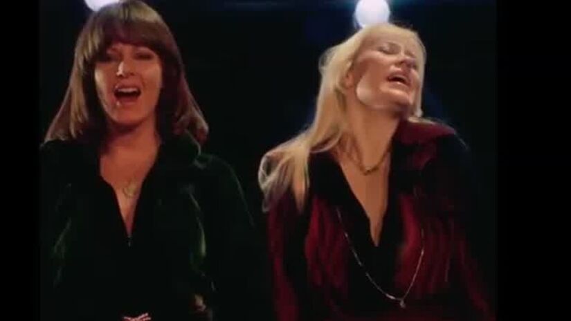 2. Dancing Queen - ABBA (1976);