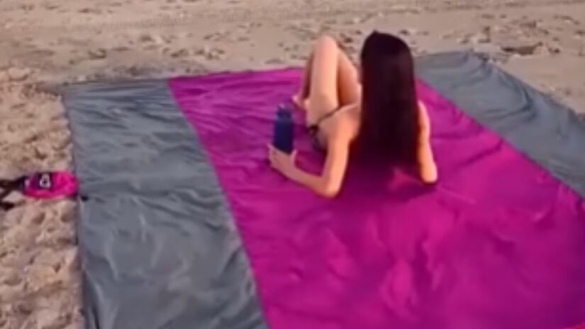 Tapete impermeável não molha nem gruda areia