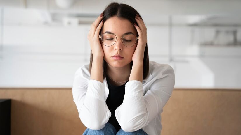 O endocrinologista resume: "Nosso corpo responde ao ambiente. Se o ambiente é hostil, ele reage. O estresse de minoria é, em essência, uma resposta biológica a uma sociedade que ainda não aprendeu a acolher."