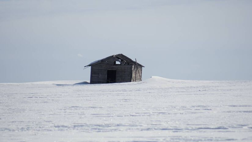 Deserto do Ártico (cerca de 13.900.000 km): O segundo maior, também um deserto polar (frio), localizado no Hemisfério Norte.
