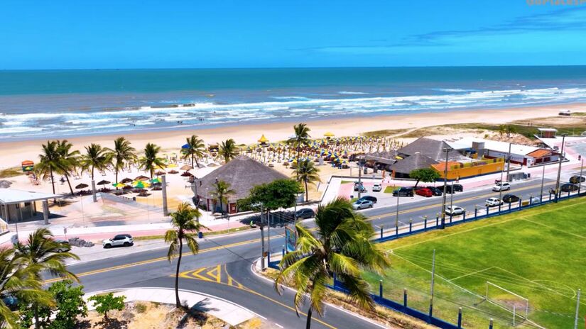 Aracaju conquista visitantes com praias tranquilas, pôr do sol cinematográfico e aquele clima de amor no ar